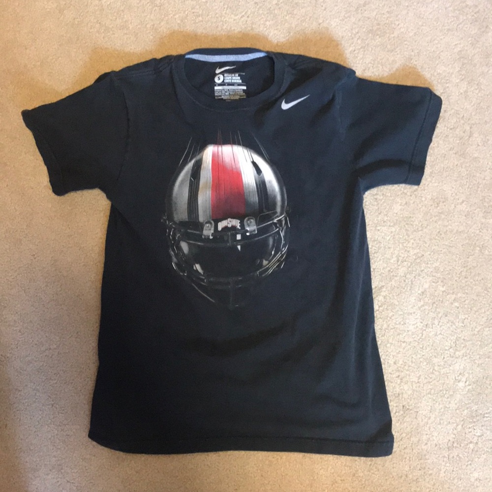 Men’s Nike Ohio State football t-shirt